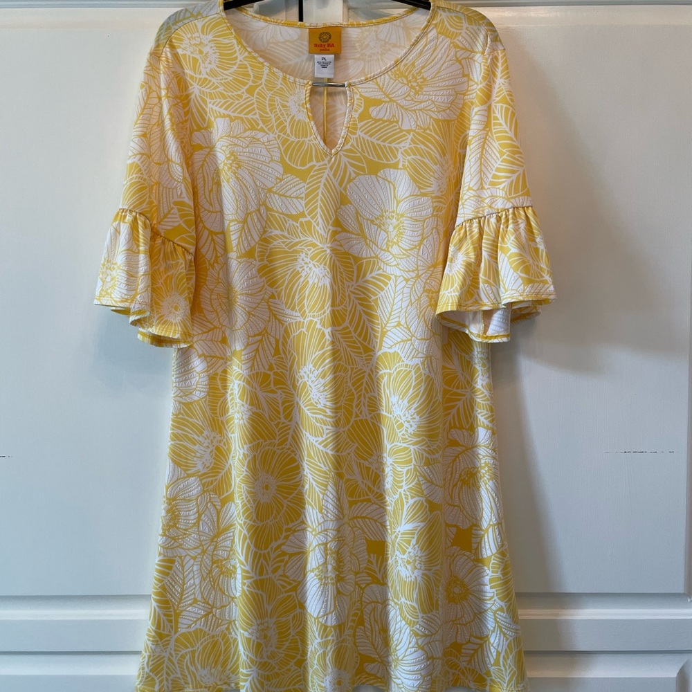 Ruby Rd. Yellow and White Dress Cover-Up Size Petite Large